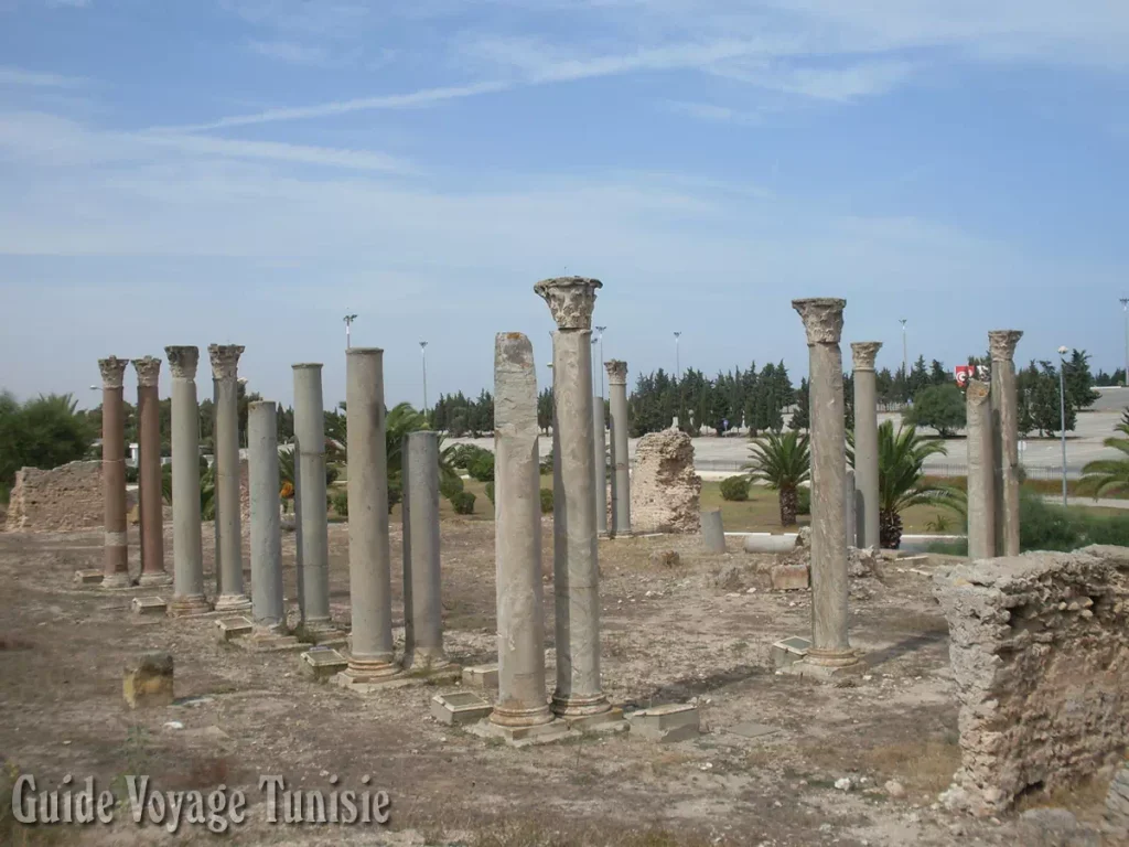 The Antonine Baths : Les Thermes d'Antonin de Carthage