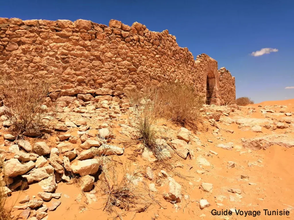 Le fort de Tisavar Ksar Ghilane