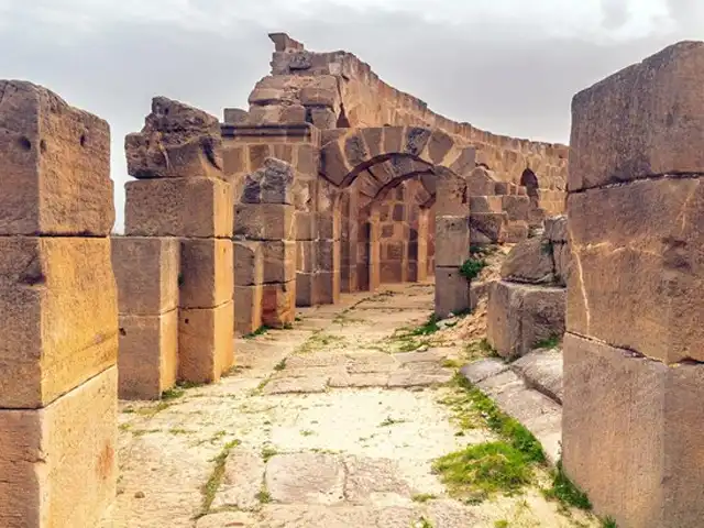 Uthina Archaeological Site
