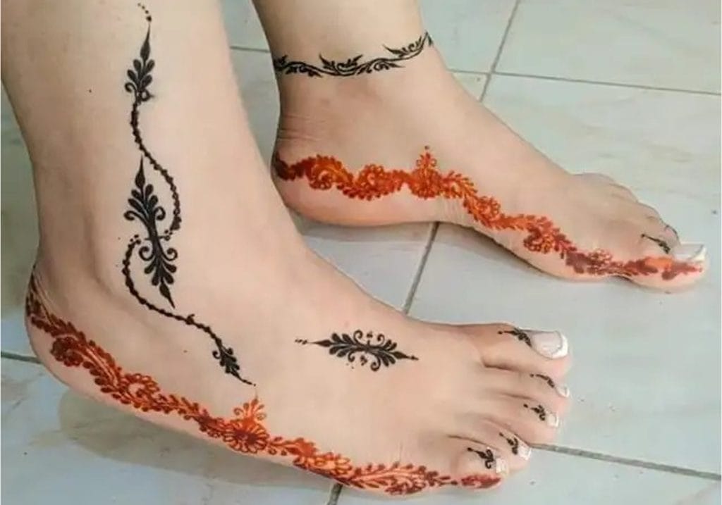 Traditional Henna & harguss Art Session